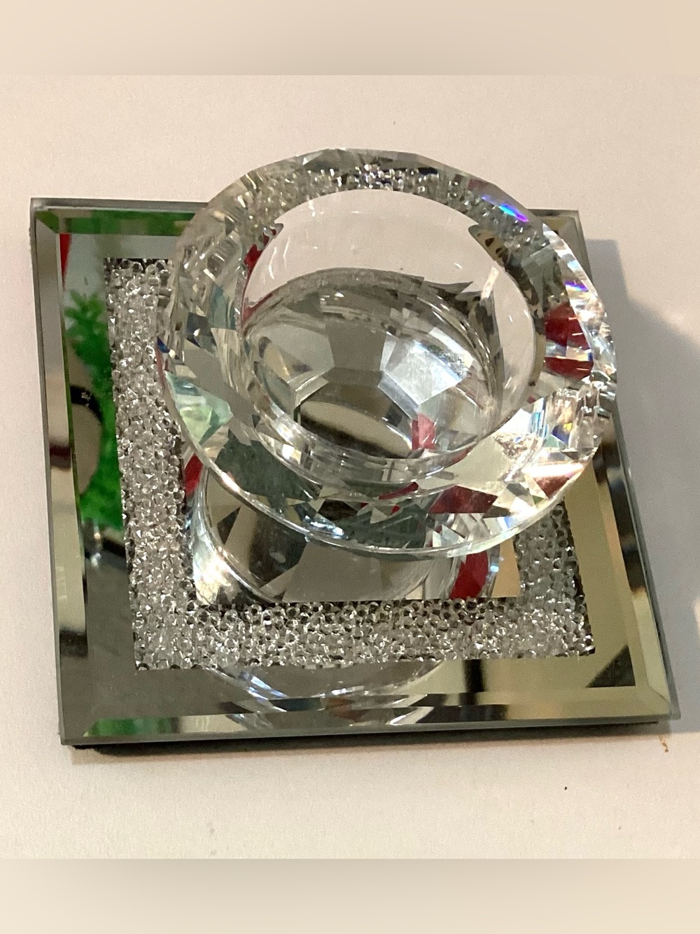 Crystal crush tea light candle holder
